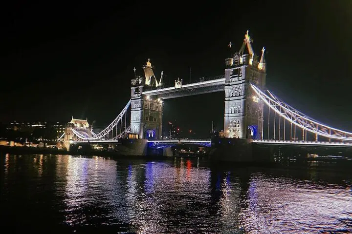 London's Night Lights: Private Minivan Tour