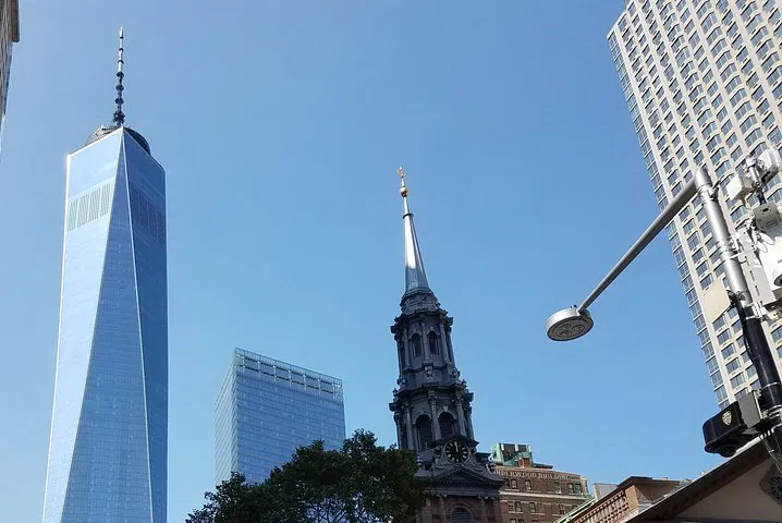9/11 Survivor's Tour: A Ground Zero Journey Through History and Remembrance
