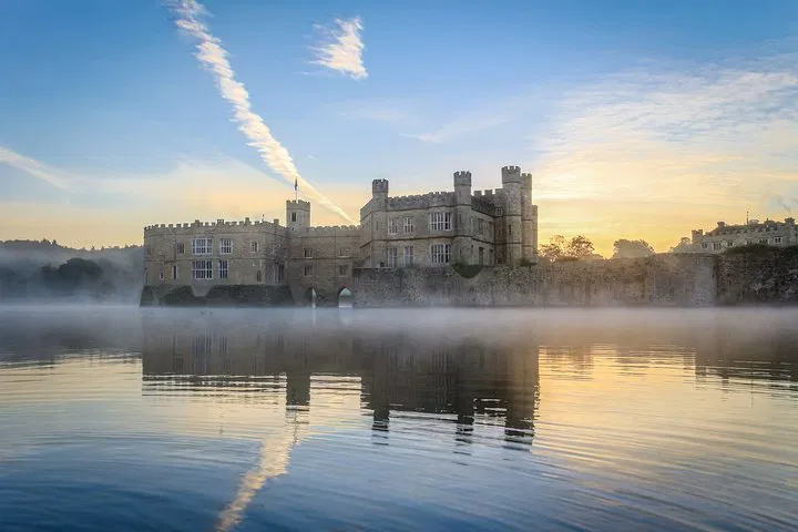 Festive History: Leeds Castle, Canterbury & Dover Christmas Eve Adventure