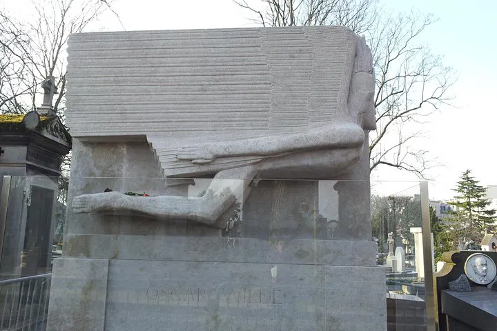 Discover Paris's Hauntingly Beautiful Pere Lachaise Cemetery: A Small Group Journey