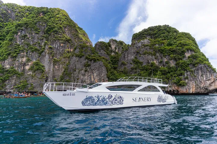 Phi Phi & Maiton Islands Catamaran Tour