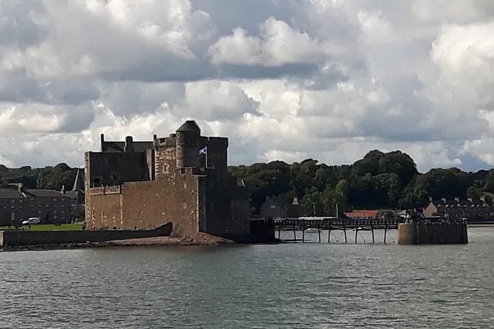 Blackness Castle Cruise: Explore Scottish History & Wildlife!