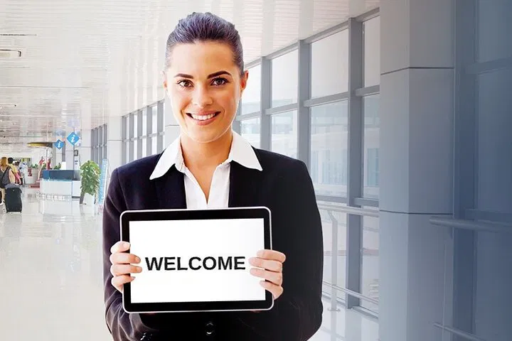 Stress-Free Paris Arrival: Private Airport Transfer from CDG