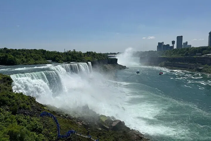 Niagara All-American Adventure: Maid of the Mist & More!