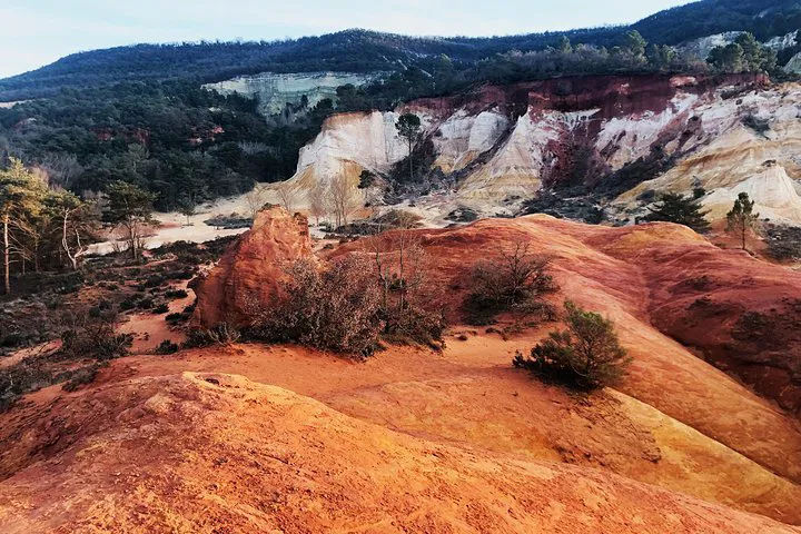Discover Luberon's Ocher Trails: An Electric Bike Adventure