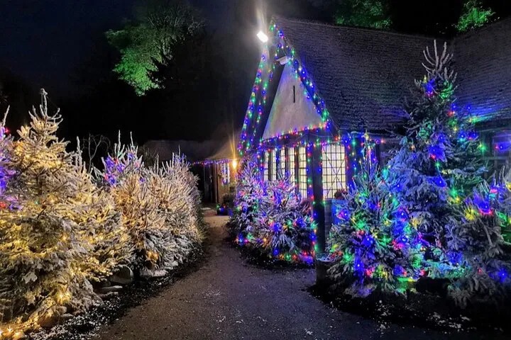 Enchanted Christmas: Fairytale Castle & Narnia Journey from London