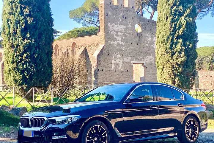 Stress-Free Glasgow Airport Transfers: Private & Reliable Hotel Connection