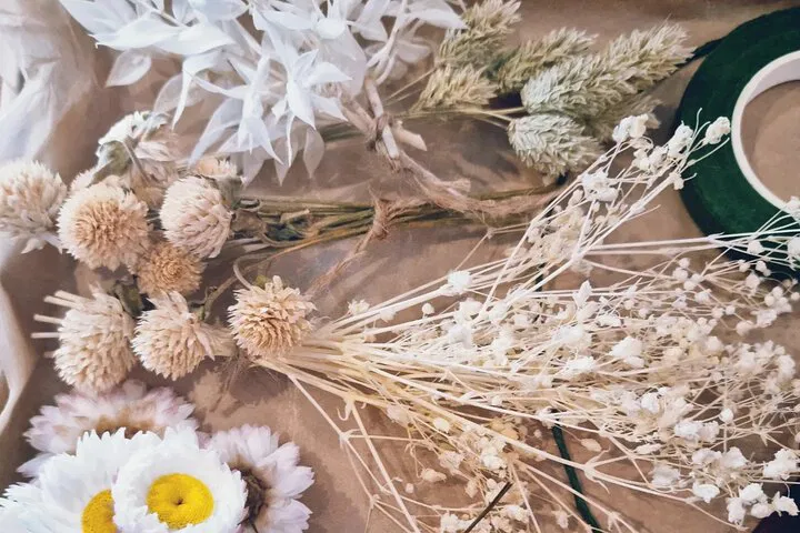 Craft & Sip: Design Your Own Flower Crown in Belize!