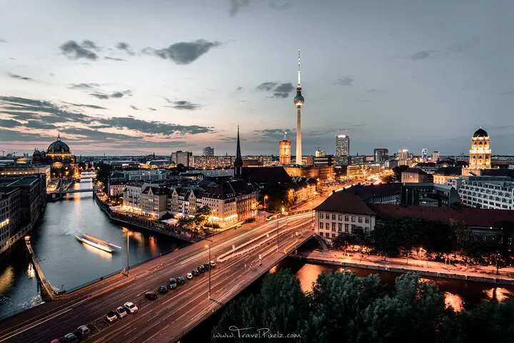 Berlin's Blue Hour: Capture Stunning Cityscapes with a Pro Photographer