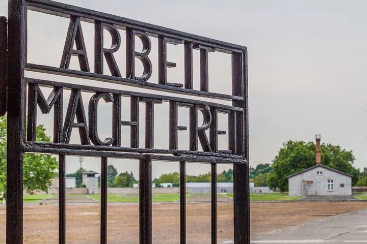 Sachsenhausen & East Side Gallery Tour from Berlin