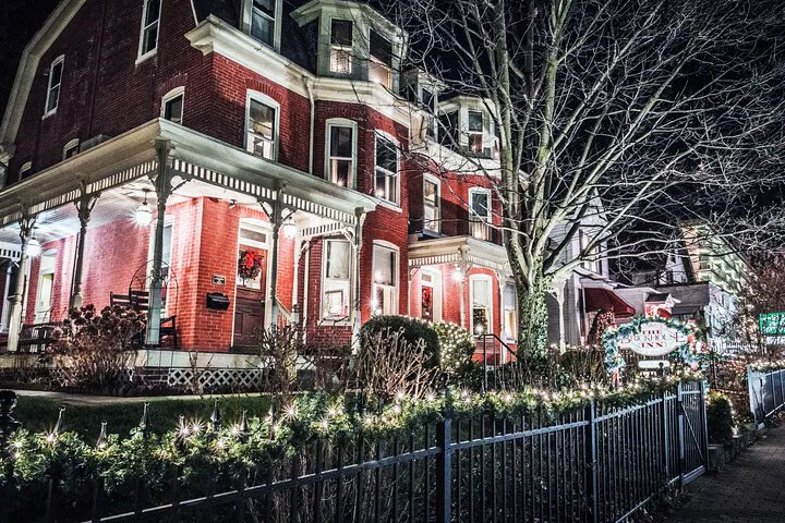Gettysburg: Welty House Ghost Hunt with Gear