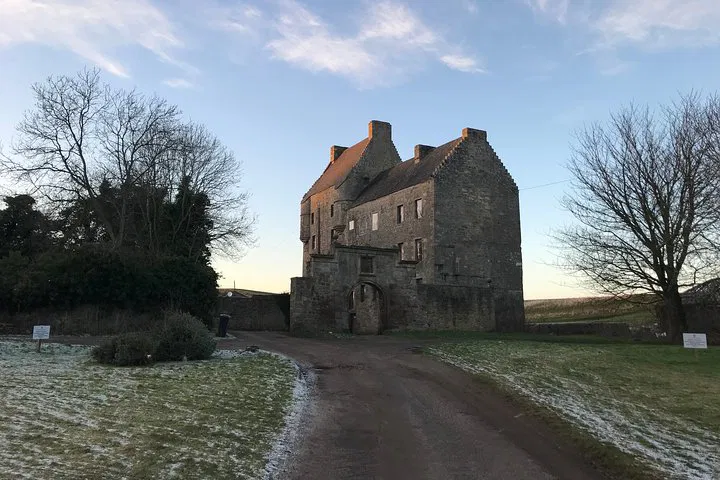 Outlander Scenarios: Private Edinburgh Tour with a Brazilian Guide