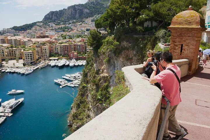 Monaco City Private Photoshoot Tour: Capture Your Dream Moments!