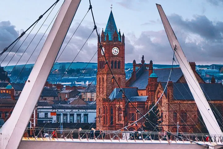 Uncover Derry's Hidden Gems: A 7-Day Treasure Hunt Adventure