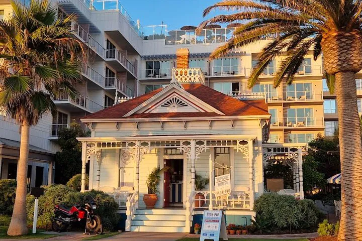 Relive Top Gun: Iconic San Diego Movie Location Tour!