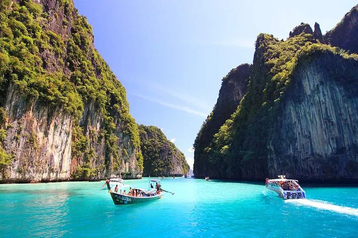 Phi Phi Islands Speedboat Adventure: Krabi's Tropical Escape