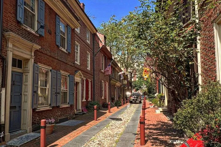 Philly History Tour: Rockstars & Revolutionaries!