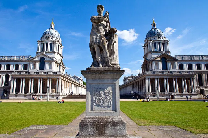 Unveiling Royal Greenwich: A Luxurious Black Cab Journey Through Time