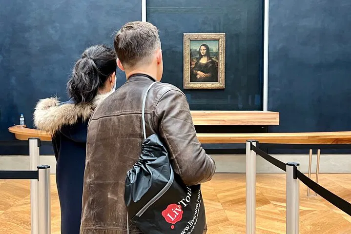 Unlock Louvre's Secrets: Semi-Private Tour with Mona Lisa