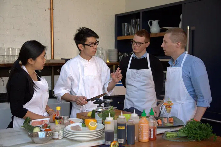Toronto Sushi Class: 5-Course Meal & Mochi!