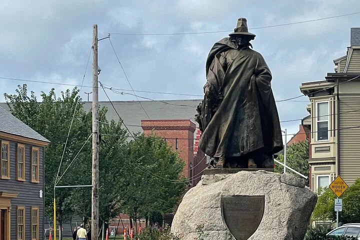 Salem's Haunted History: An Immersive Audio Adventure with Hawthorne's Haunts