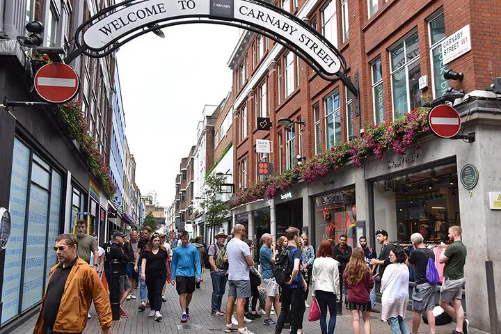 London's Rock 'n' Roll History: A Legendary Walking Tour