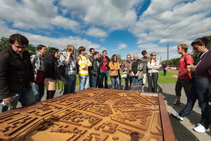 Berlin Wall & Cold War History Walking Tour