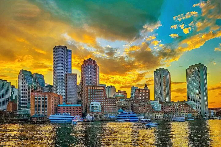 Discover Boston & Harvard: A Personalized Private Tour Experience
