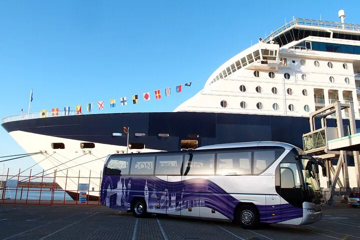 Stonehenge Post-Cruise Tour: London Transfer with Ancient Wonder!
