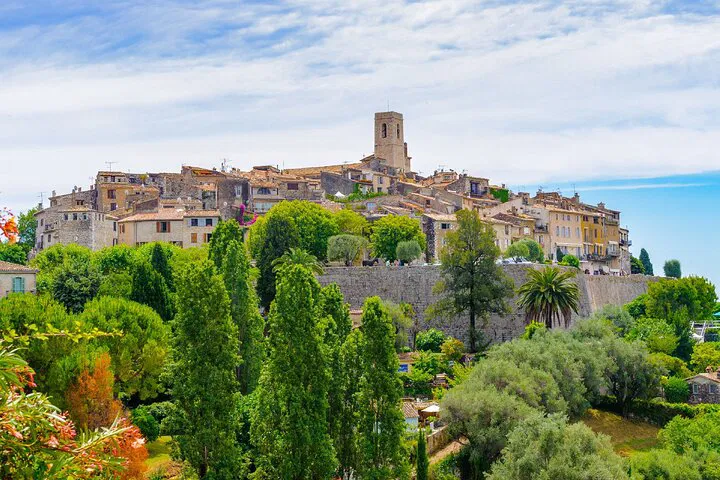 Riviera Delights: Wine, Markets, and Countryside Escapade