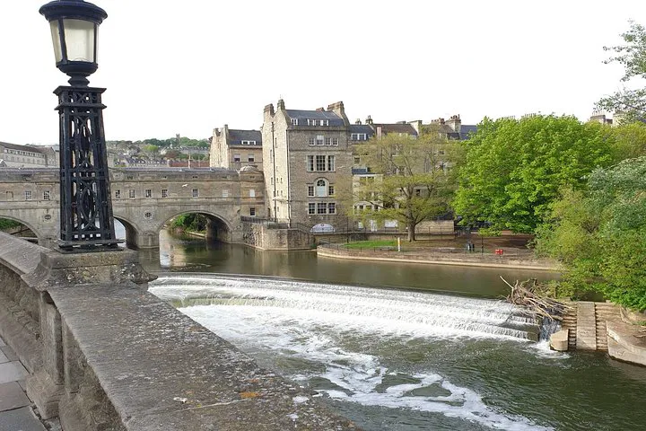 Step Back in Time: Explore Bath's Georgian & Victorian Splendor