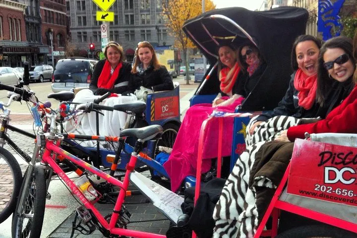 DC Rickshaw Tour: Monuments, History, and Instagrammable Moments!