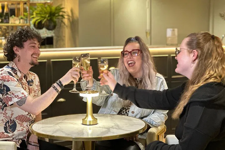 Red Carpet Ready: Fast Track Champagne at Madame Tussauds London