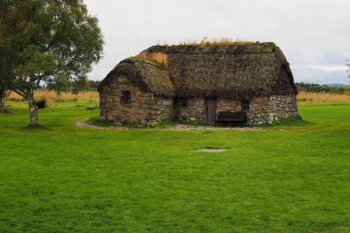 Loch Ness & Glencoe Private Tour: Uncover Scotland's Beauty