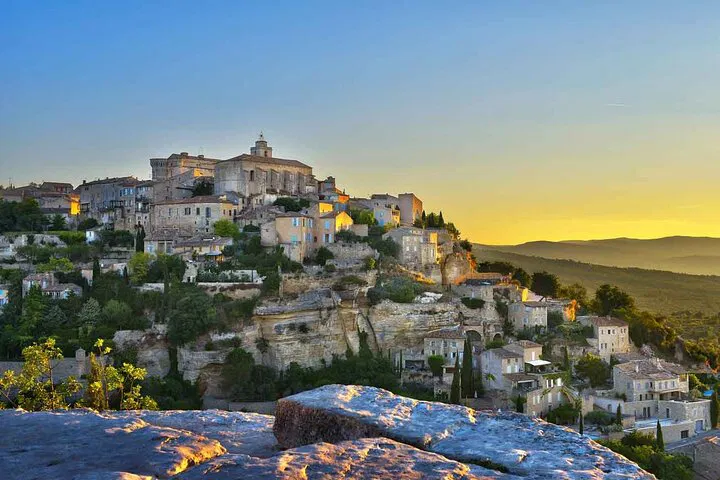 Discover Provence: Private Luberon Villages Tour from Marseille