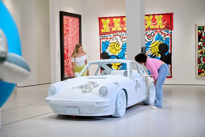 Moco Museum: See Banksy & Modern Art in London!