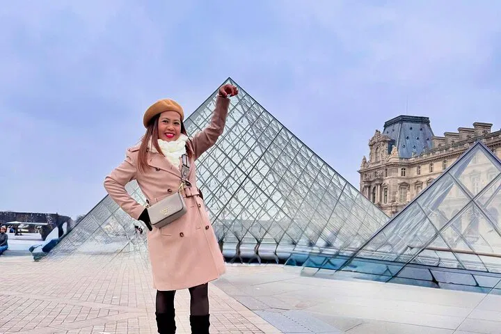 Unlock Louvre's Masterpieces: Audio Guide Adventure with Skip-the-Line Access