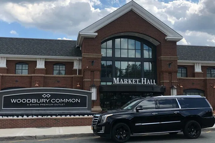 Luxury Limo to Woodbury Outlets: NYC's Ultimate Shopping Day Trip!