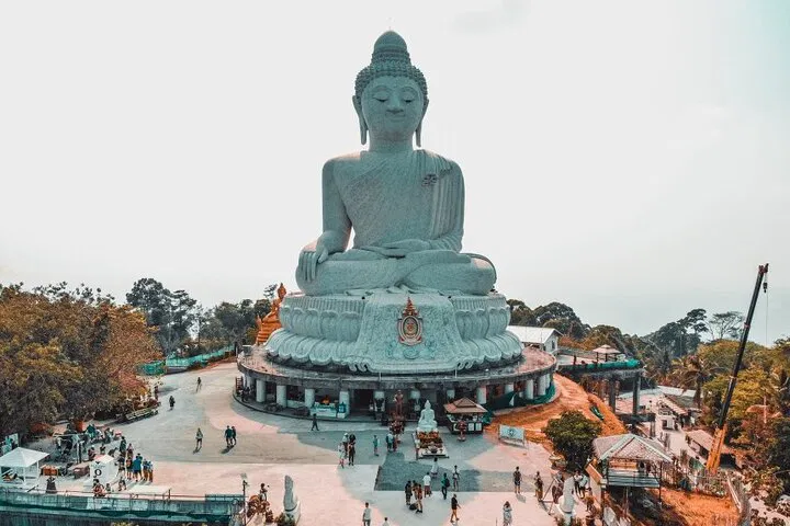 Capture Phuket's Beauty: An Instagram Photo Safari Adventure