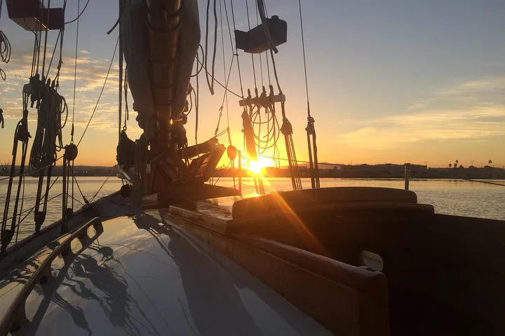 Vintage Yacht Sunset Sail: San Diego Harbor Views