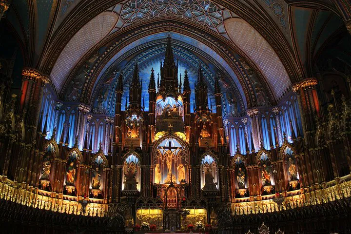 Notre-Dame Tour & Seine Cruise: Best Paris Experience!