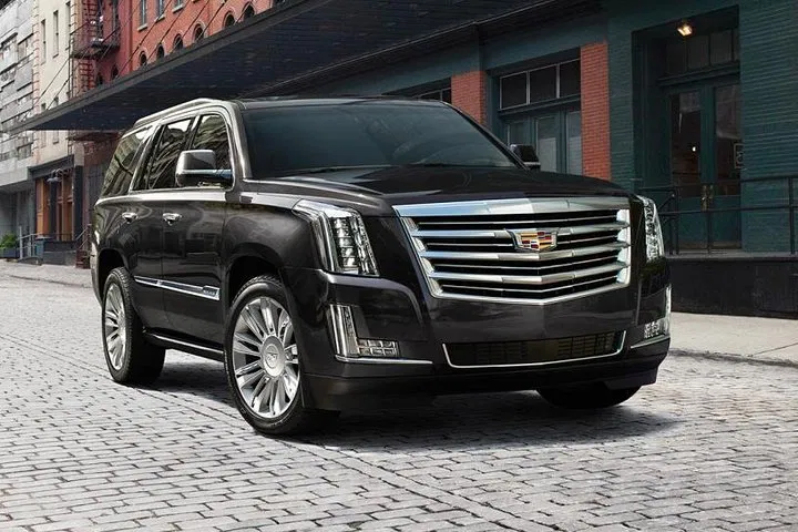 Luxury Airport Transfer: Arrive in Style from BWI to Washington