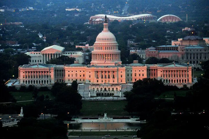 Uncover US History: Capitol Hill Guided Walking Tour