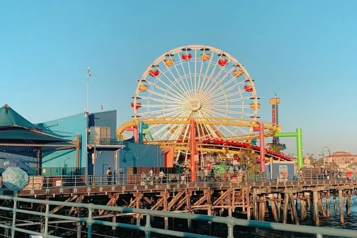 Discover LA's Gems: A Personalized Private Car Tour