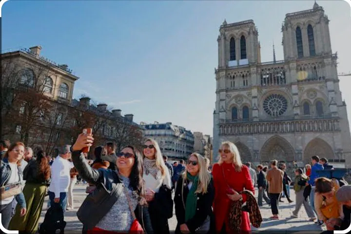Unveiling Notre Dame: A Family-Friendly Guided Adventure in Paris
