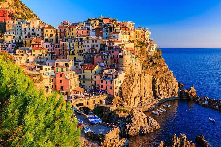 Cinque Terre Escape: Unforgettable Coastal Villages from Livorno