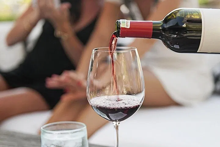 Oahu Winery Escape: Island-Style Wine Tasting Adventure