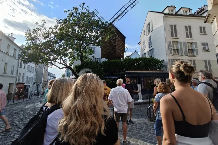 Uncover the Artistic Soul of Paris: Montmartre Private Tour