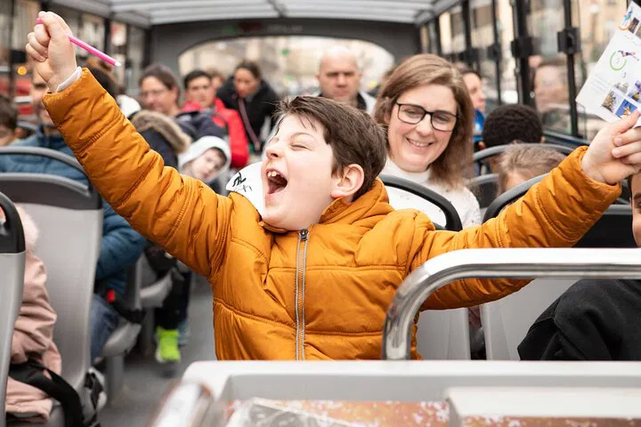 Paris Kids Tour: Fun Sightseeing on a Tootbus!
