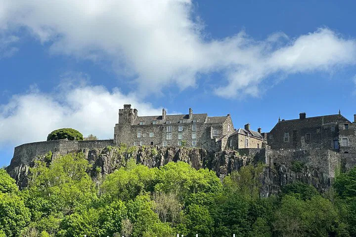 Unveil Scotland's Majestic Past: A Private Castle Tour from Edinburgh